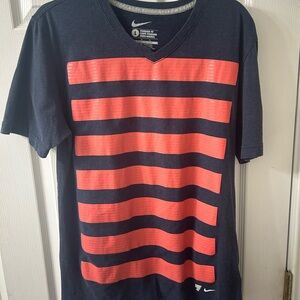 ***VERY RARE***  CR7 Cristiano Ronaldo signature V-neck Nike T-shirt